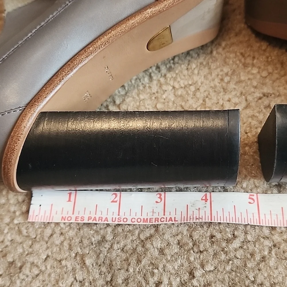 Chloe Leather Pumps - Picture 11 of 16